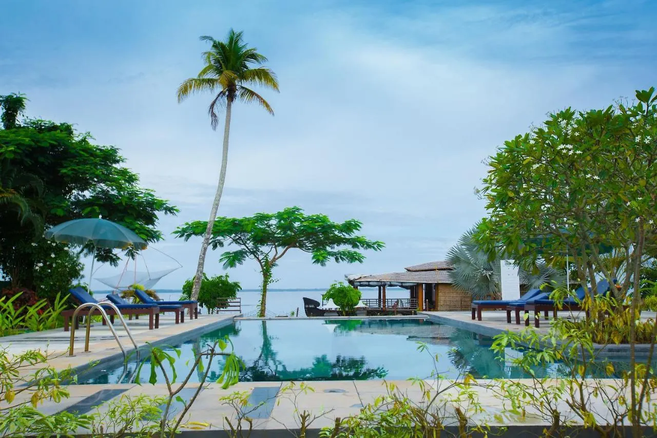 Deshadan Backwater Resort - The Best Sunrise View Alappuzha 4*,  India