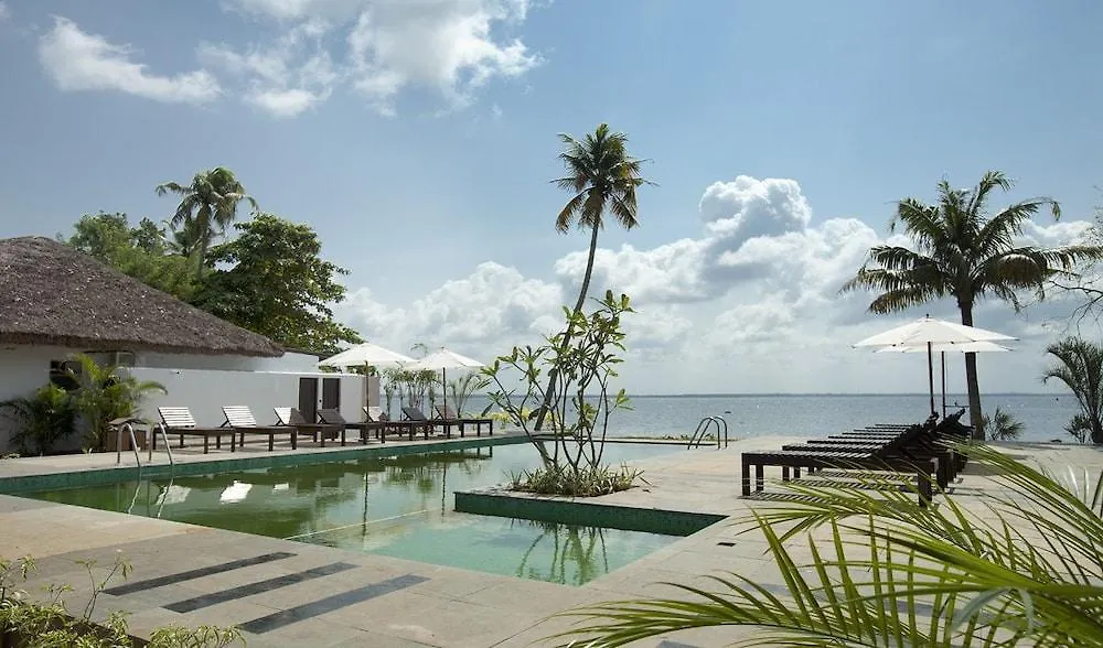 ****  Deshadan Backwater Resort - The Best Sunrise View Alappuzha Indien