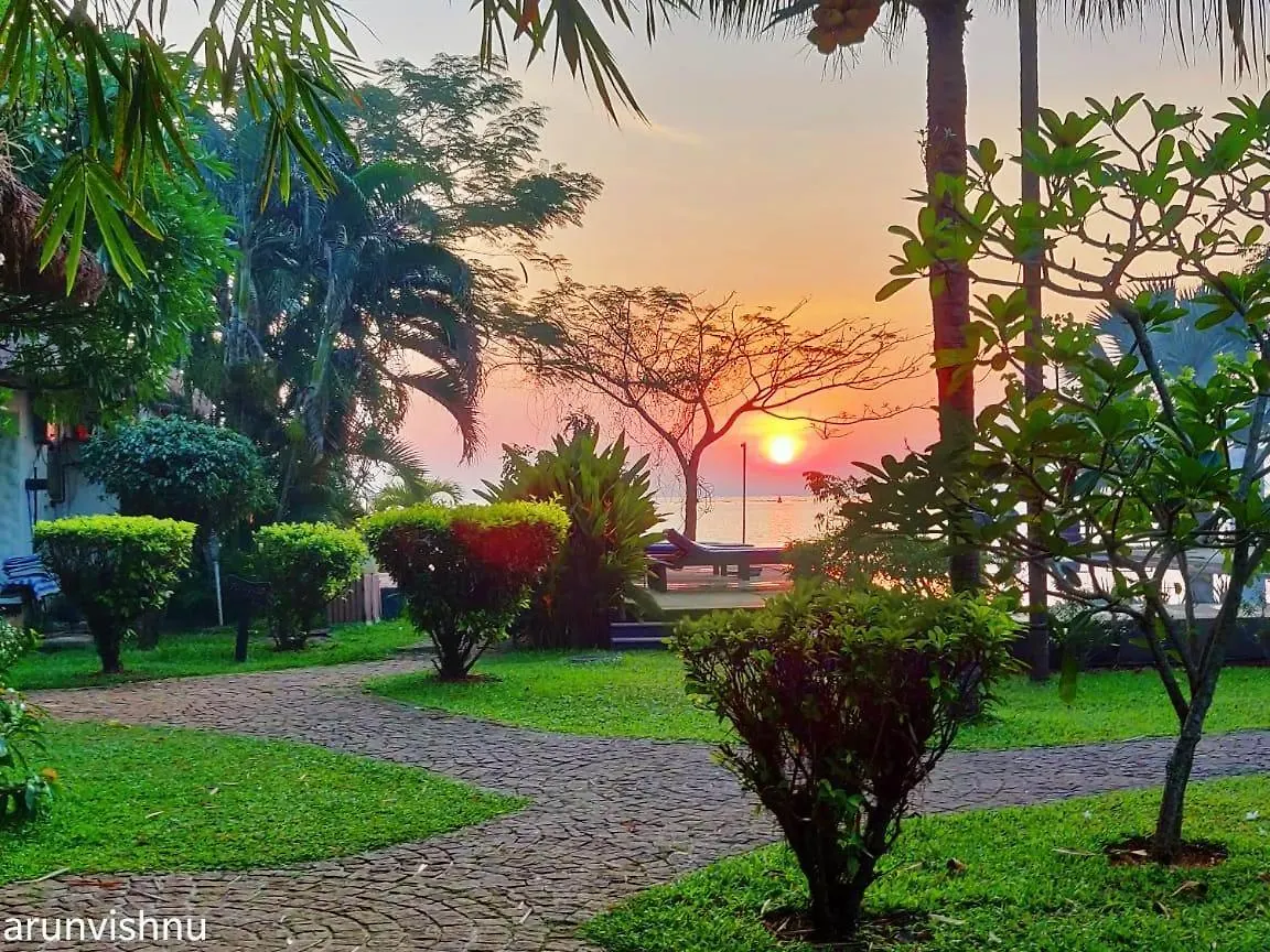 Deshadan Backwater Resort - The Best Sunrise View Alappuzha
